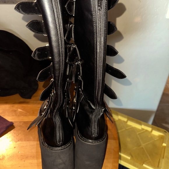 Demonia Cult “Swing 815” boots - Picture 2 of 6